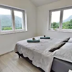 Apartament Vinodol 1 And 2