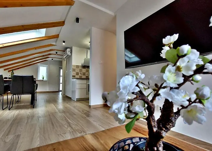 Vinodol 1 And 2 Krizisce