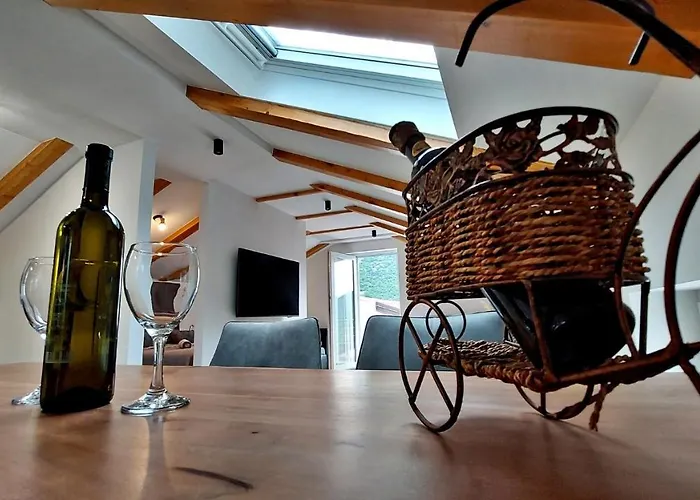 Vinodol 1 And 2 Apartmán *