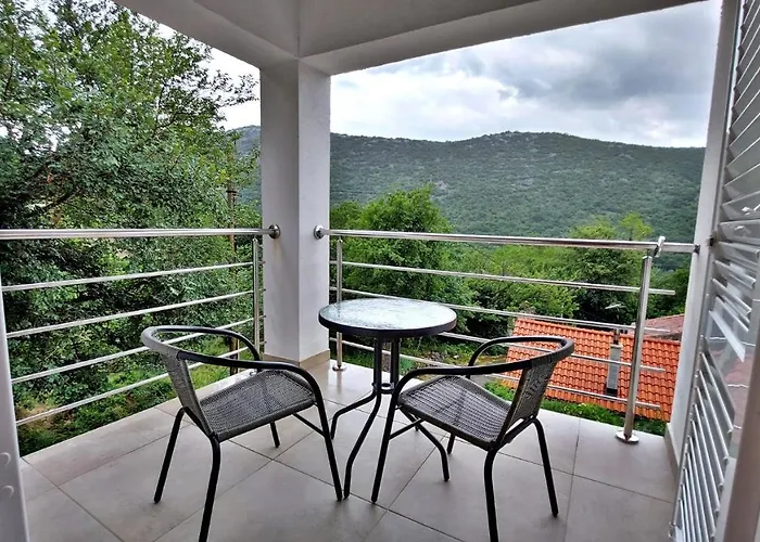 Vinodol 1 And 2 * Krizisce