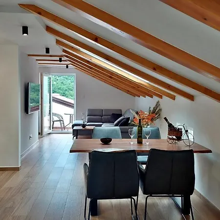 Apartment Vinodol 1 And 2 Krizisce